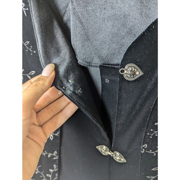 VTG R&M Richards Sparkly Floral Velvet Evening Jacket Size L Petite Whimsigoth - Picture 10 of 11